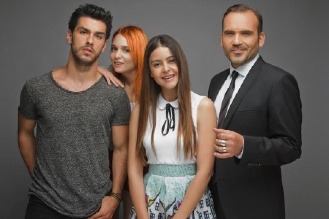 شاهد مسلسل لنفترق الحلقة 13 مدبلجة للعربية HD